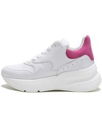 McQueen - (Wmns) Oversized Runner Sneakers Rose' - Lyst