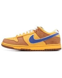 Nike - Sb Dunk Low Premium 'Newcastle Ale' - Lyst