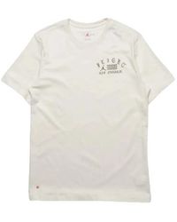 Nike - Air Artist Series By Umar Rashid T-Shirt Asia Sizing 'Sail' Dx9560-030 - Lyst