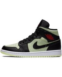 Nike - (Wmns) 1 Mid Se Barely Volt' - Lyst