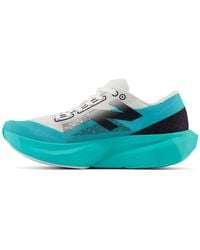 New Balance - (Wmns) Fuelcell Rebel V4 D Wide 'Cyber Jade' - Lyst