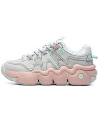 Fila - (Wmns) Barricade Low Sneakers - Lyst