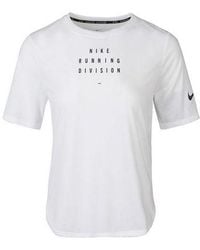 Nike - (Wmns) Ss20 Athleisure Casual Sports Short Sleeve - Lyst