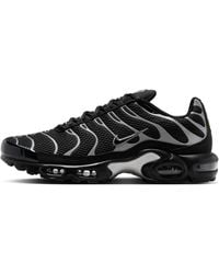 air max plus overbranding black