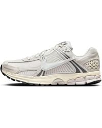 Nike - Air Zoom Vomero 5 'Platinum Tint Photon Dust' - Lyst