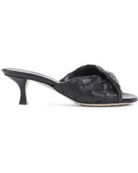 Bottega Veneta - Lamb Leather Mini Flat With Intrecciato Strap - Lyst