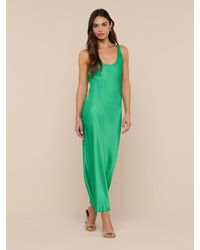 L'Agence - Robe Longue En Satin Akiya (Vert Île) - Lyst