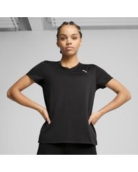 PUMA - Camiseta Cuello De Pico Tad Essentials Para Mujer, Ropa, Negro - Lyst