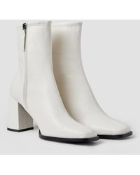 Lattelier Patterned Squared-off Toe Bootie - White