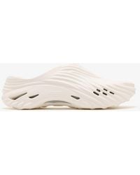Crocs™ - Echo Wave Clogs - Lyst