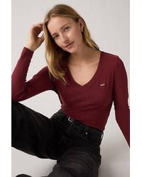 Levi's - Essential Housemark T Shirt Met Lange Mouwen En V Hals - Lyst