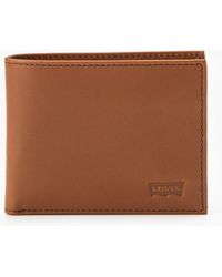 Levi's - Classic Hunte Coin Bifold Wallet - Lyst