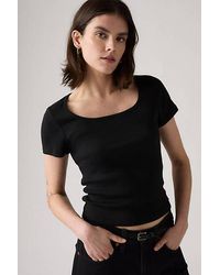 Levi's - T Shirt Essential Con Scollo Squadrato - Lyst