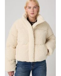 Levi's - Brynn Cropped Puffer Jacket - Lyst