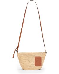 Loewe - Luxury Slit Pochette Bag In Raffia And Calfskin - Lyst