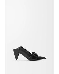 Loewe - Origami Flap Back Pump - Lyst