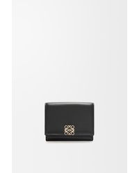 Loewe - Puffer Anagram Trifold Wallet In Shiny Nappa Calfskin - Lyst