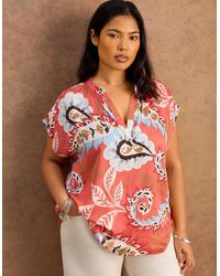Live Unlimited London - Petite Coral Paisley Print Short Sleeve Top - Lyst