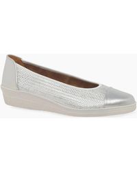 Gabor - Petunia Accent Low Heeled Pumps - Lyst