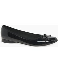 Clarks - Loreleigh Rae Ballet Pumps - Lyst