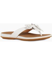 Fitflop - Gracie Flower Toe Post Sandals - Lyst