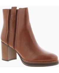 Clarks - Ankle Boots Block Heel Mable Zip Fastening Tan Uk Size - Lyst