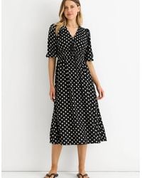 Gini London - Spot Print Shirred Waist Shift Midi Dress - Lyst