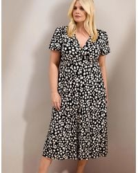 Live Unlimited London - Petite Ditsy Print Wrap Front Midi Dress With Short Sleeves - Lyst