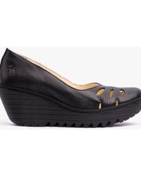 Fly London - Yubi480Fly Shoes - Lyst