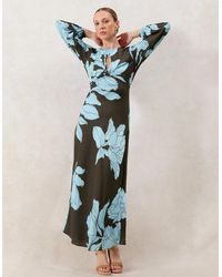 Ro&zo - Mae Floral Twist Front Midi Dress - Lyst