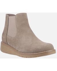 Hush Puppies - Leonie Suede Taupe Flat Chelsea Boots - Lyst