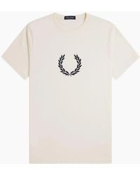 Fred Perry - T Shirt Textured Laurel Wreath Logo Crew Neck Short Sleeve Summer Tee - Lyst