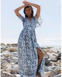Gini London - Flowy Abstract Print Slit Maxi Dress - Lyst