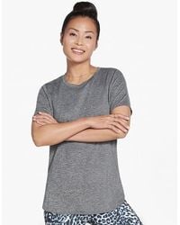 Skechers - W3Ts303/Blk Go Dri Essential Tunic T-Shirt Bold - Lyst