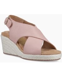 Hush Puppies - Dalia Kitten Slingback Court Shoes - Lyst