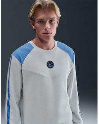 Nike - Crew Neck Ribbed Collar Long Sleeve Raglan Sweatshirt - Lyst