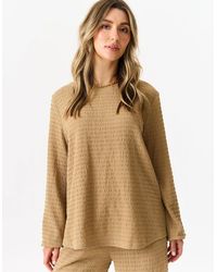 Gini London - Camel Textured Long Sleeve Oversized Top - Lyst