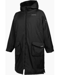 Mystic - Dts Poncho Explore Changing Robe - Lyst