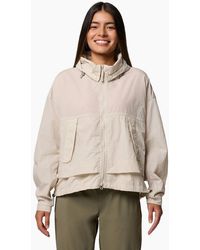 Columbia - Paracutie Ii Windbreaker Jackets - Lyst