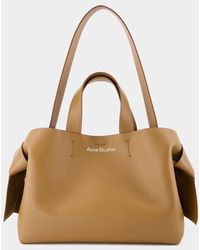【関税・送料込み】Acne Studios Musubi New Aged R Shopper Bag Musubi New R Shopper Bag - Acne Studios - Leather - Black