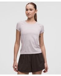 lululemon - – Swiftly Tech Short-Sleeve Shirt 2.4 Waist Length – /Pastel – Size 4 - Lyst