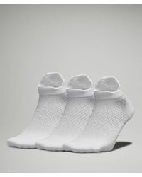 lululemon - Macropillow Tab Running Socks Medium Cushioning 3 Pack - Lyst