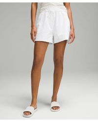 lululemon - Cinchable Waist High-rise Woven Shorts - 3.5" - Color White - Size 3xs - Lyst
