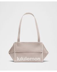 lululemon - – Fold It Hold It Shoulder Bag 5.8L – Color Khaki - Lyst