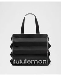 lululemon - Fold It Hold It Tote Bag 22L - Lyst