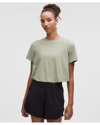 lululemon - – Pace Crush Cross-Back Graphic T-Shirt – /Pastel – - Lyst