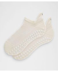 lululemon - – Find Your Balance Grip Tab Socks – – Size Large - Lyst