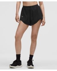 lululemon - Mile Maker Run Crew Graphic Woven High-Rise Short 3" - Lyst