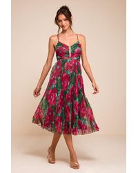 Lulus - Whitley Multi Floral Pleated Sleeveless Midi Dress - Lyst