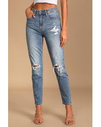 Lulus - Tobi Medium Wash High Rise Distressed Denim Mom Jeans - Lyst